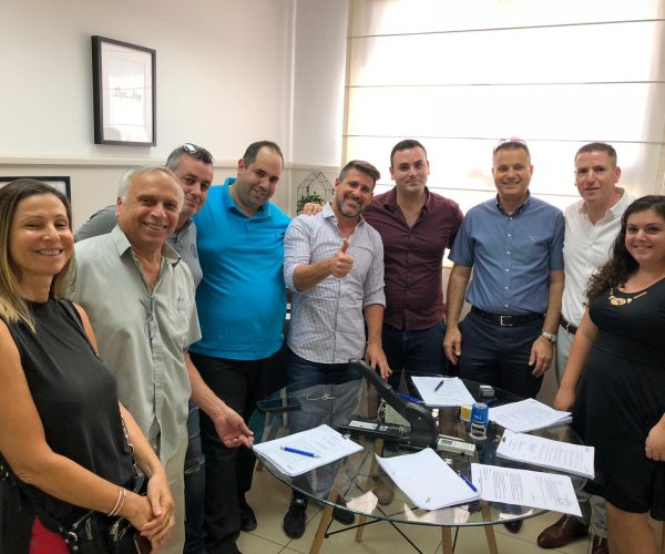 ביתן ויוינו סגירת עסקה